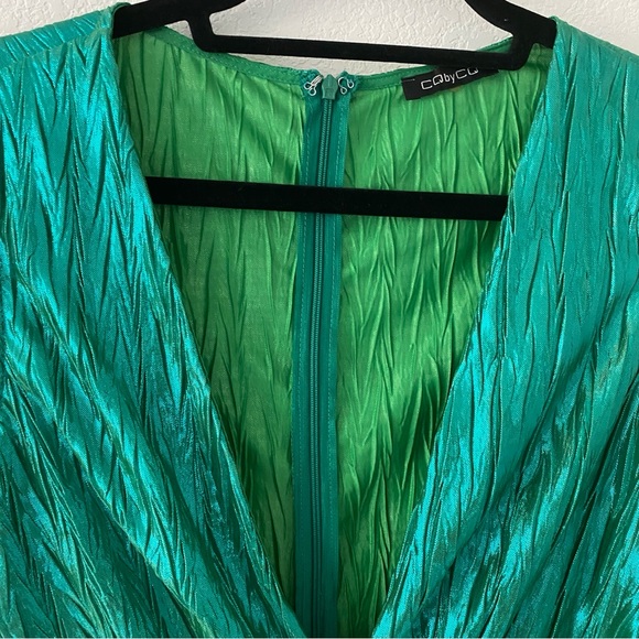 CQ by CQ Metallic green jumpsuit - Picture 3 of 15